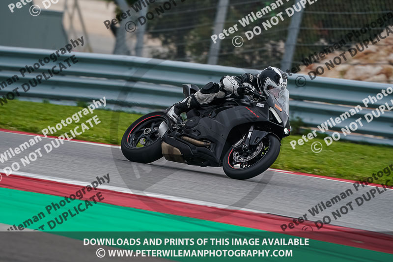 motorbikes;no limits;peter wileman photography;portimao;portugal;trackday digital images